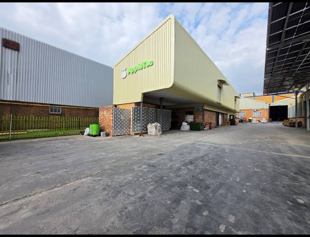 3,600M² FACTORY FOR SALE IN ANDERBOLT